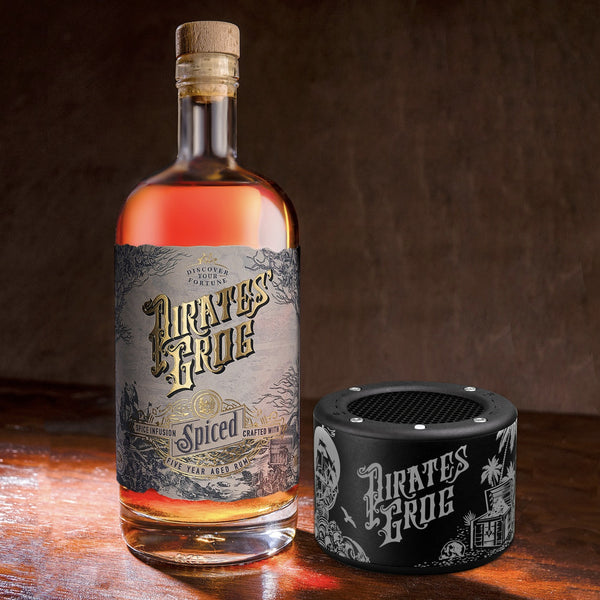 Pirate's Grog - Minirig and Bottle of Rum