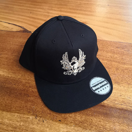 Pirate's Grog - Skull & Wings Cap